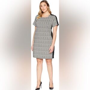Karen Kane Black and white sheath dress
